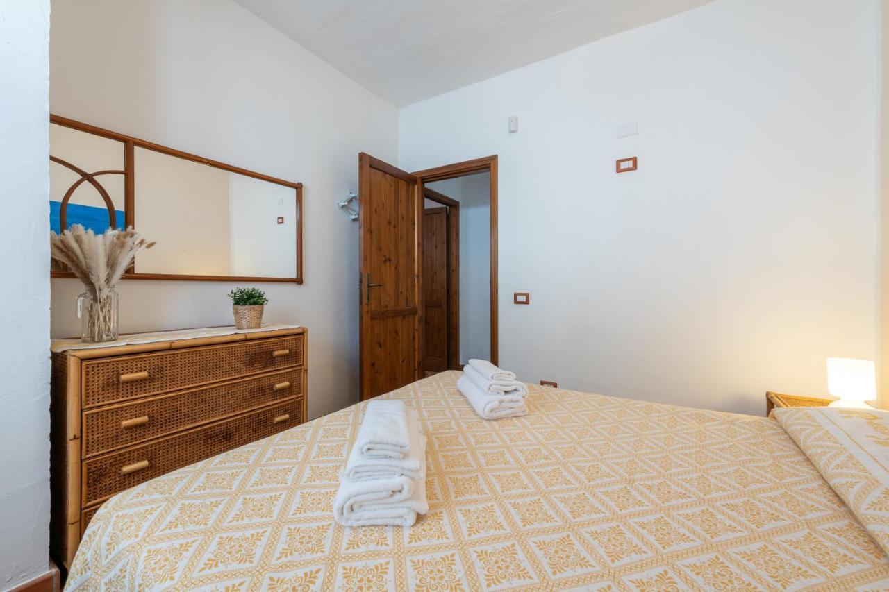 Damiano Holiday House Porto Columbu - Perd'E Sali Eksteriør bilde
